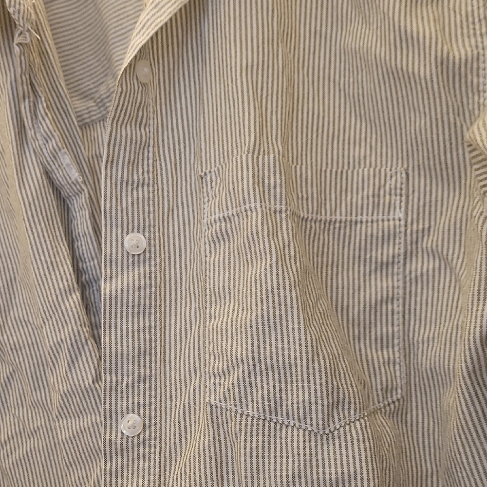 Universal Thread  Striped Button-Up Shirt - Picture 3 of 6